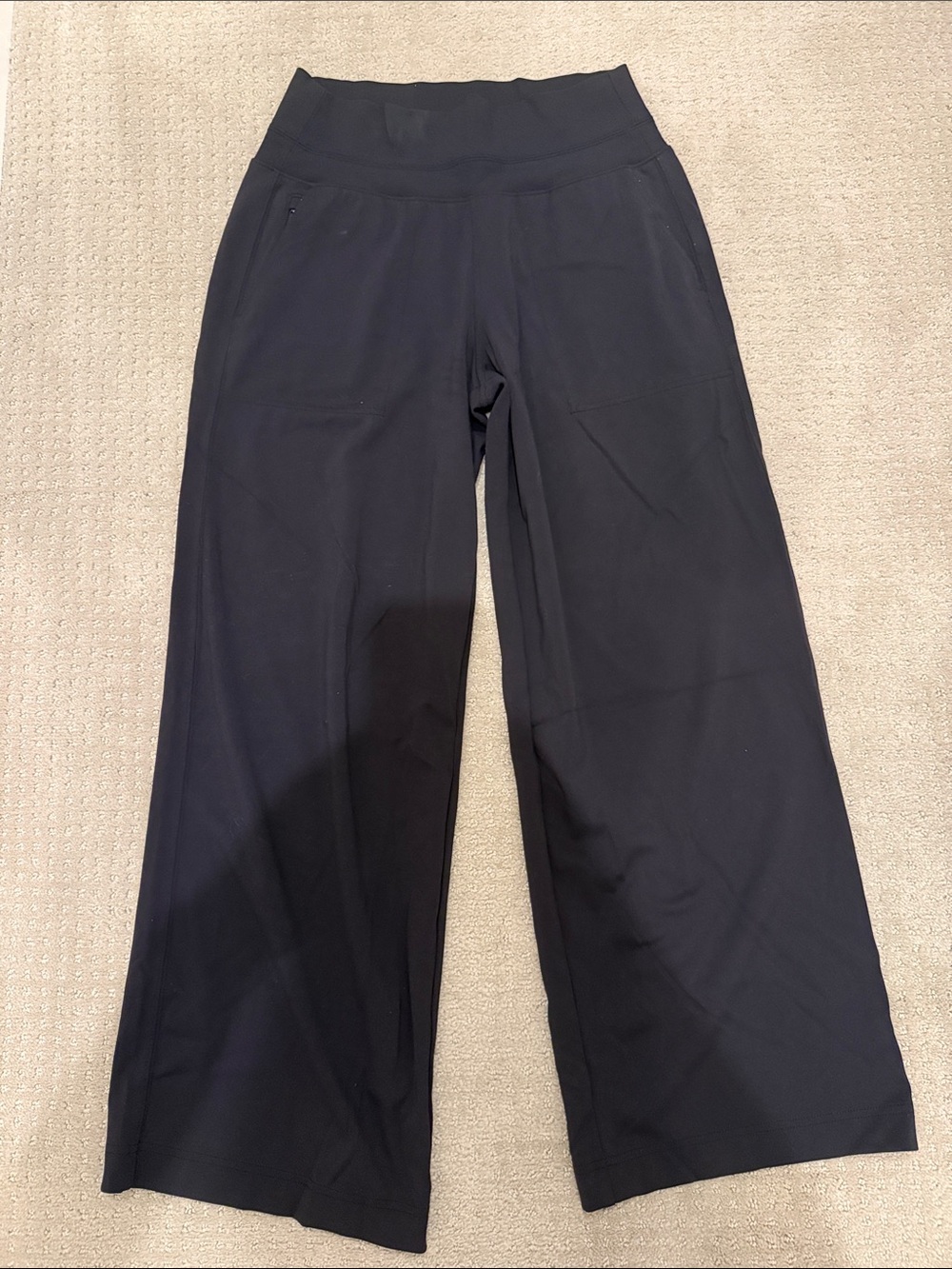 Athleta Wide Leg Venice high rise wide leg pant in black size Small petite